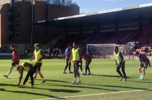 Should You Wait for the Team News Before You Bet?